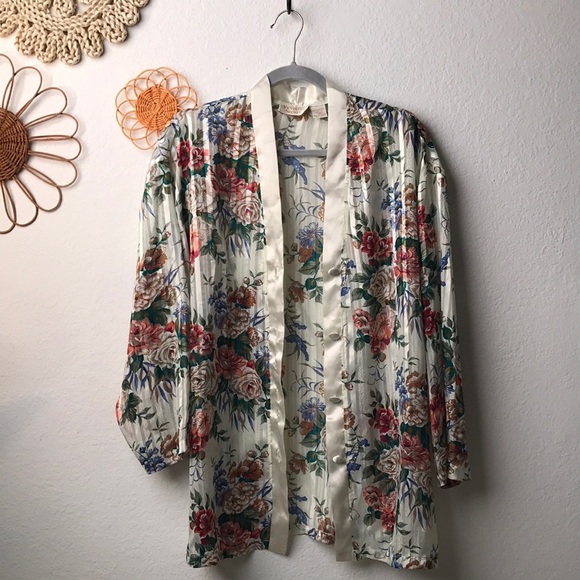 Vintage Gold Label Victoria Secret Pajama Top - Picture 3 of 5